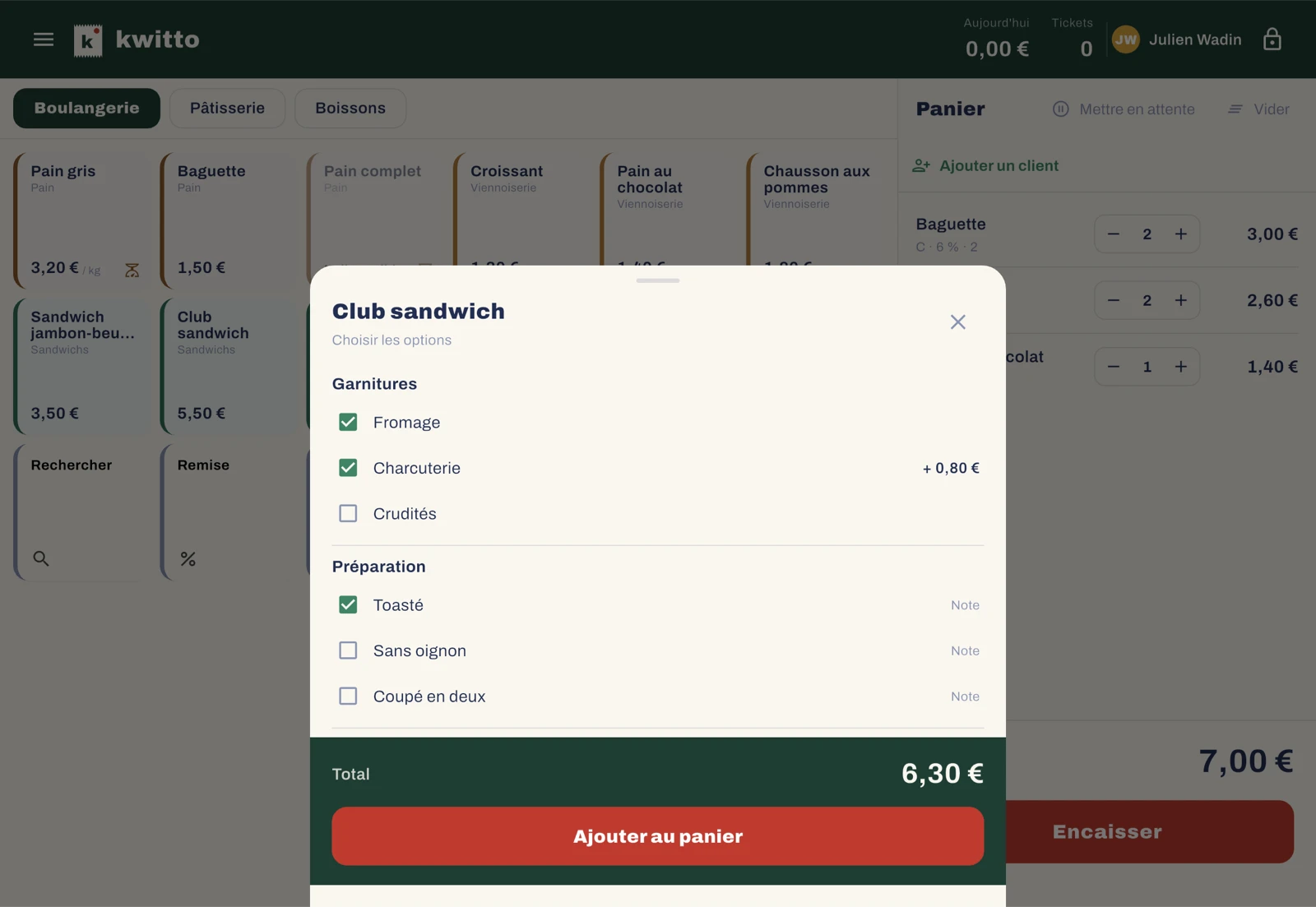 La feuille Choisir les options d’un club sandwich : garnitures, préparation, supplément charcuterie, total