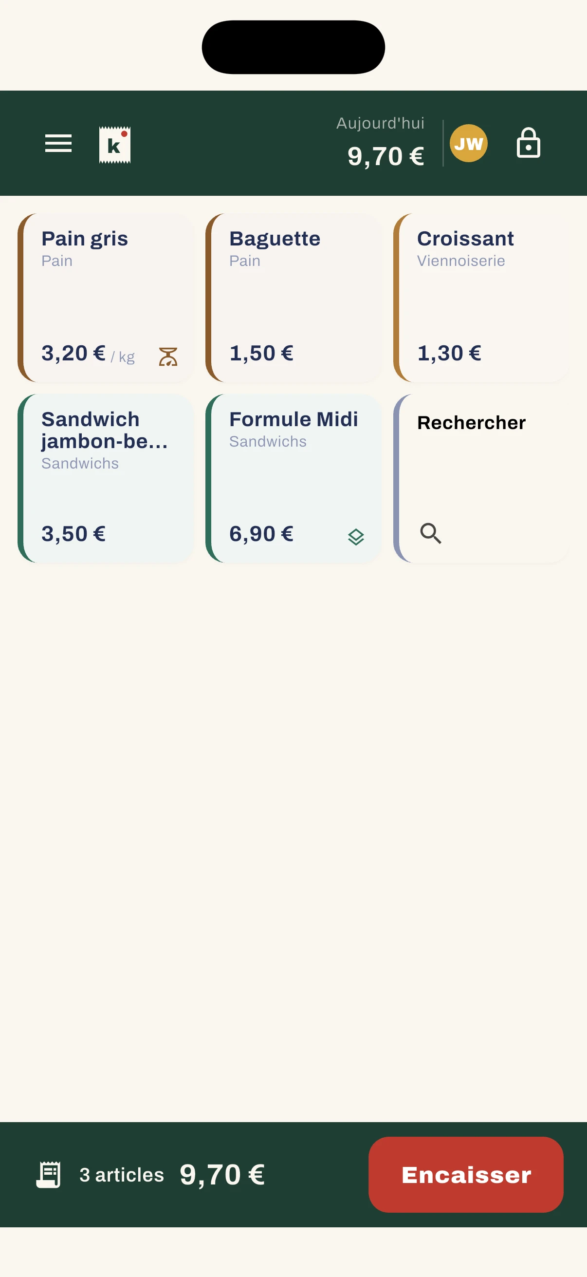L’écran de vente sur téléphone : trois colonnes, cinq articles, le panier